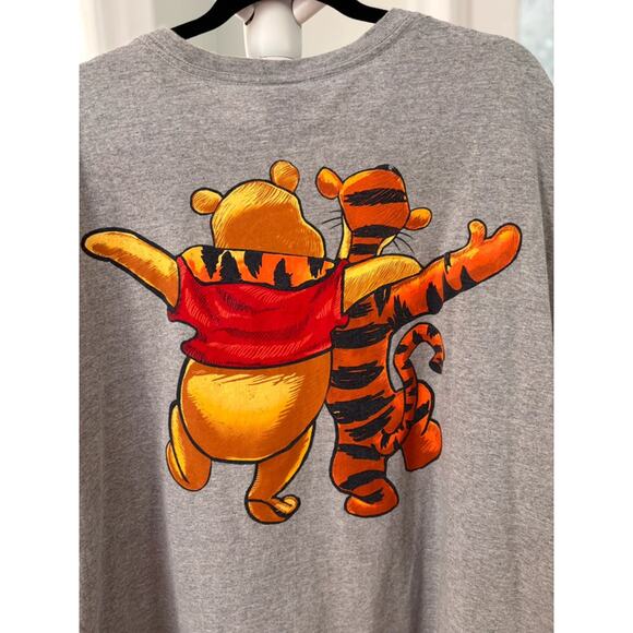 Vintage, late 1900s-early 2000s Winnie the Pooh Top w/ Tigger Graphics Women 2xl - Picture 4 of 11